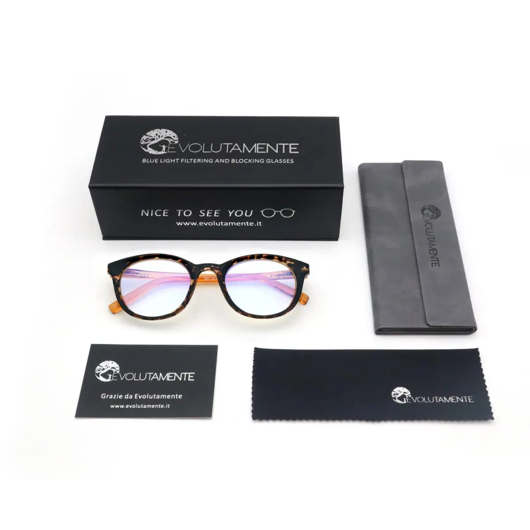 Evolutamente celebrity glasses (clear daytime lens) - device