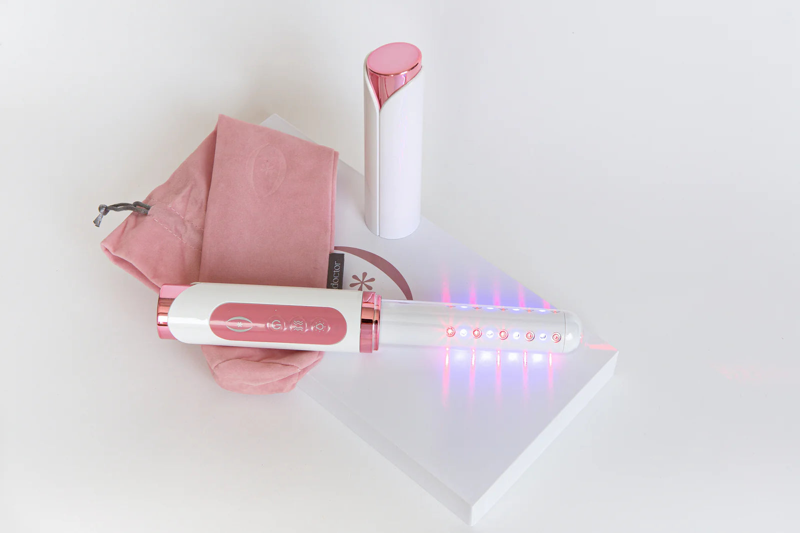 Photobiomodulation applicator for women MyVibe.doctor