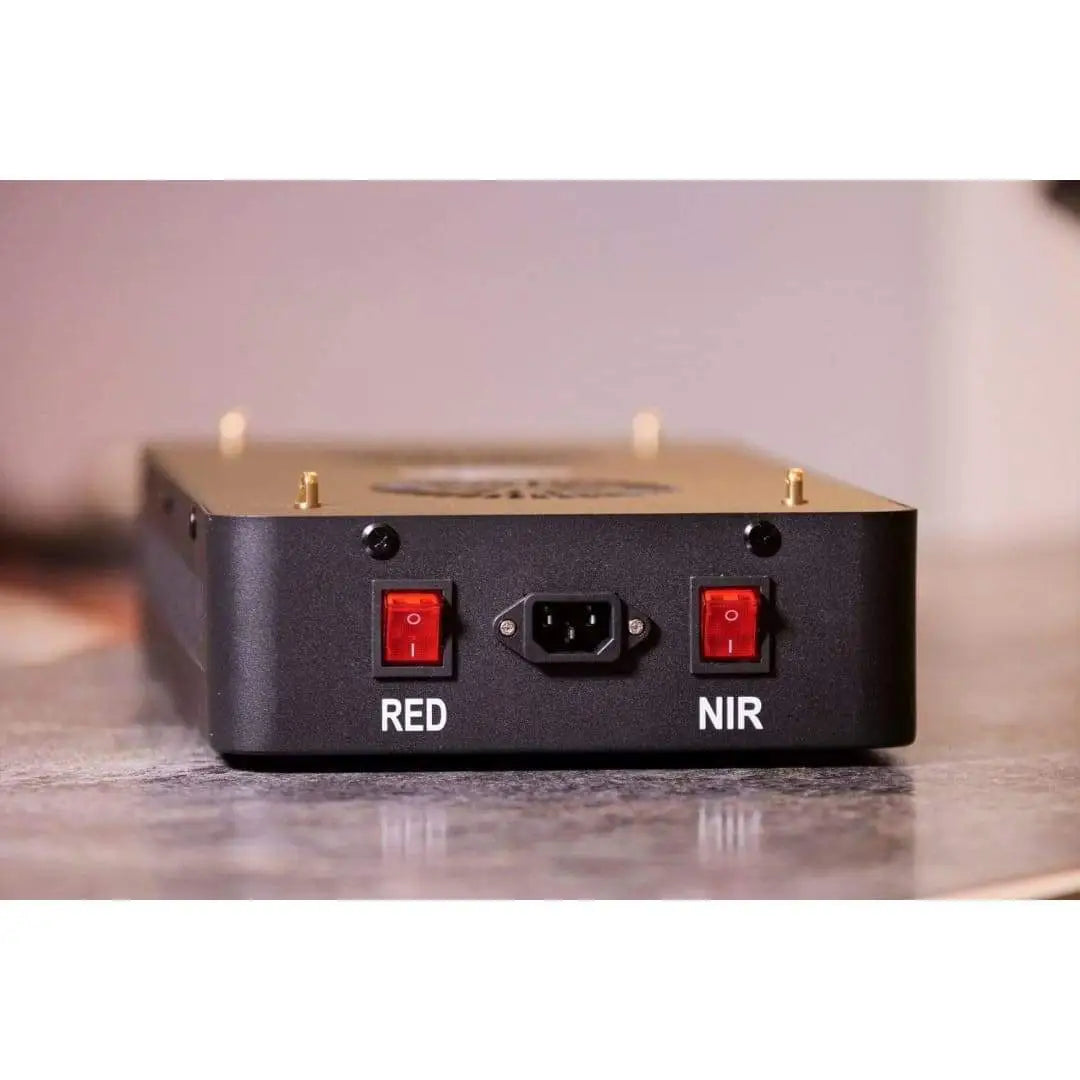 Biohacker’s redlight panel (red light/nir